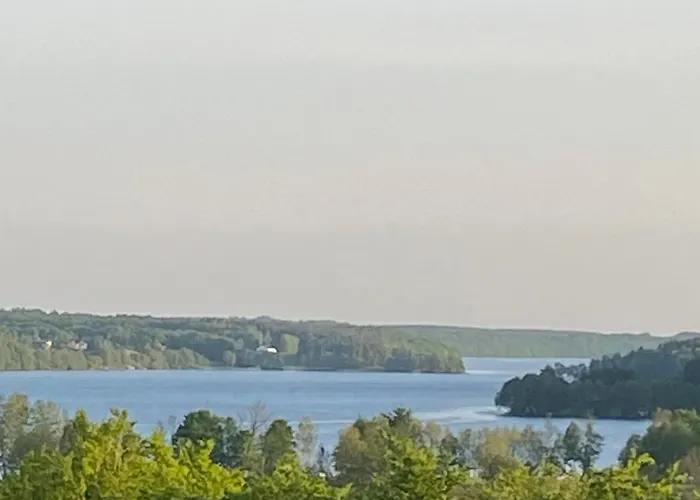 بيت للعطل Lesny